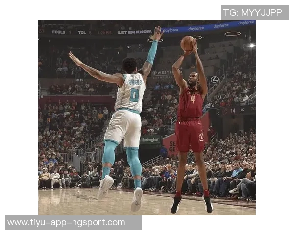 阿特金森称赞莫布里接球位置改善能在包夹中迅速做出分球反应 阿特金森称赞莫布里接球位置改善能在包夹中迅速做出分球反应