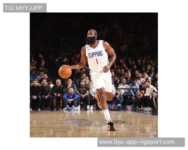 哈登关键时刻放弃挡拆选择单挑重现火箭时期的孤独战斗 哈登关键时刻放弃挡拆选择单挑重现火箭时期的孤独战斗